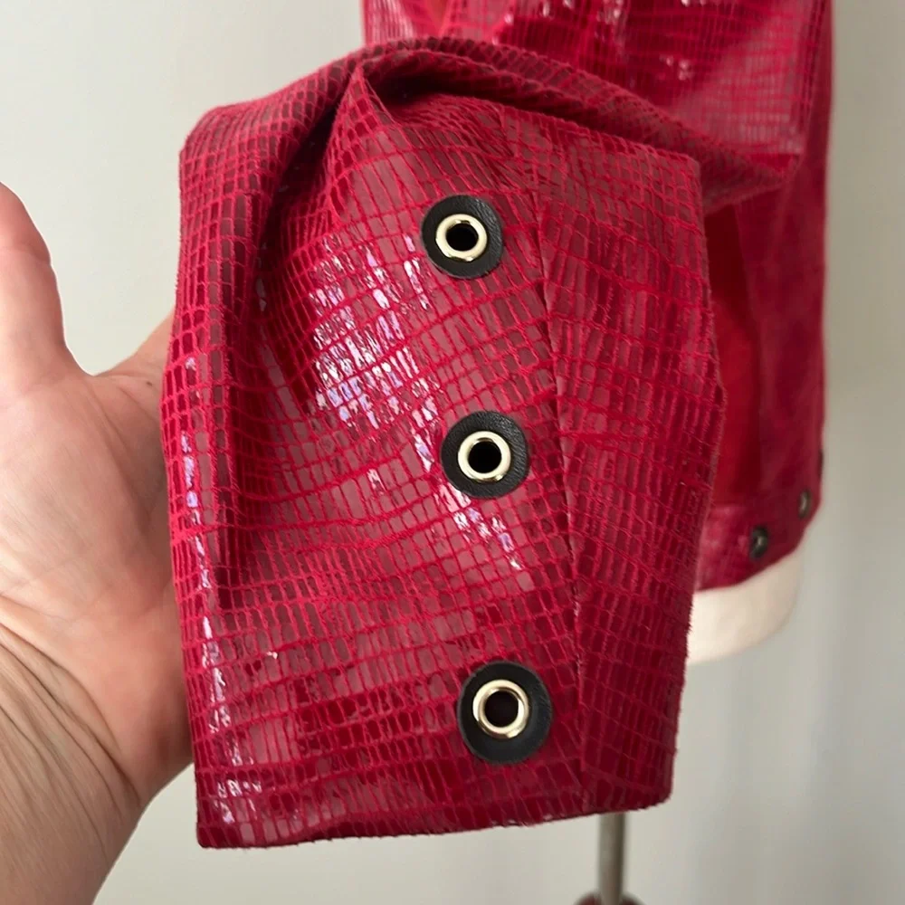 St John Couture Red Embossed Leather Jacket Grommet‎ Moto Zip SZ 6-8